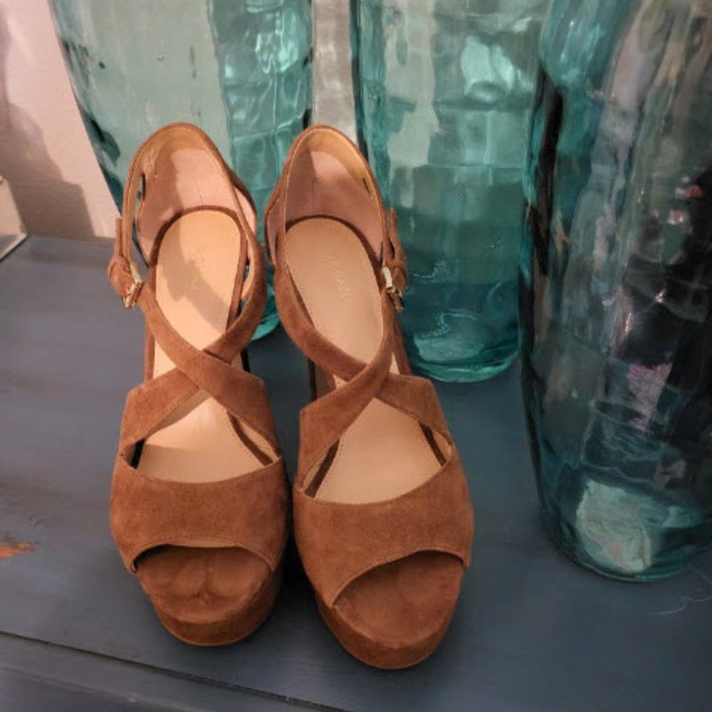 MICHAEL KORS Suede Slingback Pumps